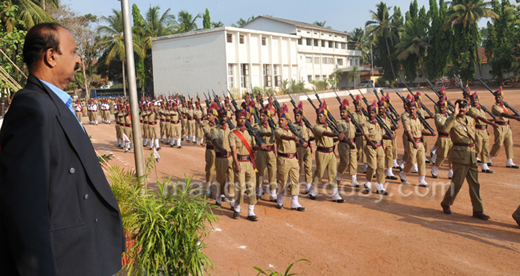 police flag day13apr2 2